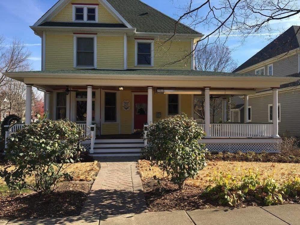 Harrison House Bed & Breakfast Naperville Buitenkant foto