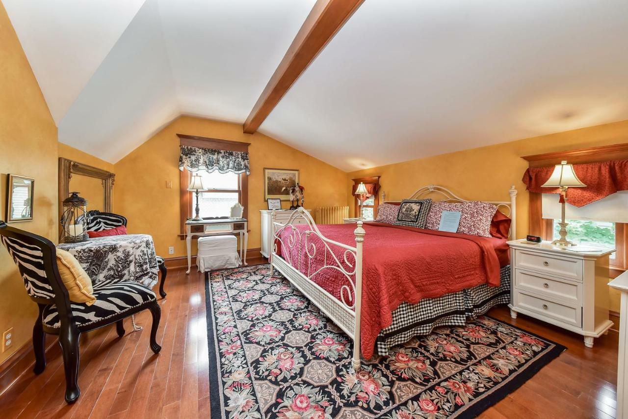 Harrison House Bed & Breakfast Naperville Buitenkant foto